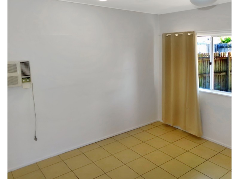 42 Creek Street, Bowen QLD 4805