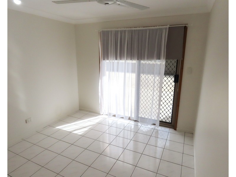 1/116 Soldiers Road, Bowen QLD 4805