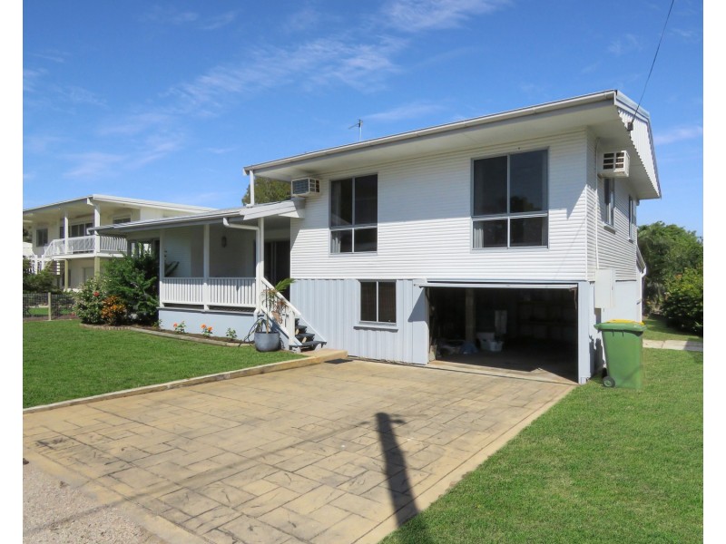 31 Golf Links Road, Bowen QLD 4805