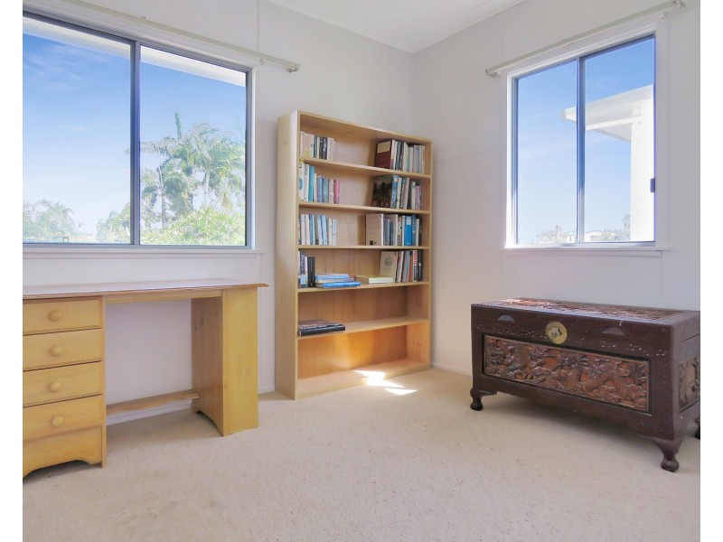 31 Golf Links Road, Bowen QLD 4805