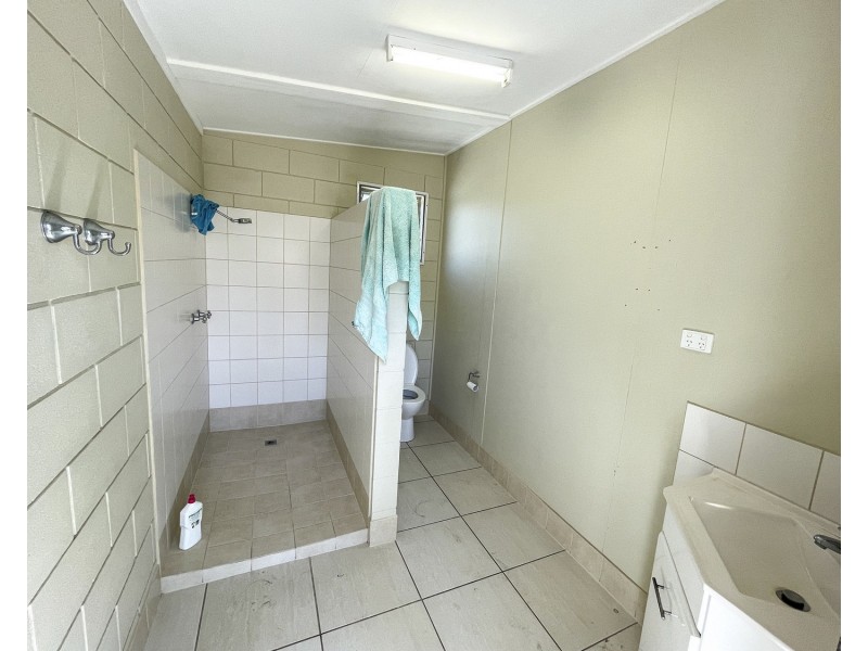 1/126 Soldiers Road, Bowen QLD 4805