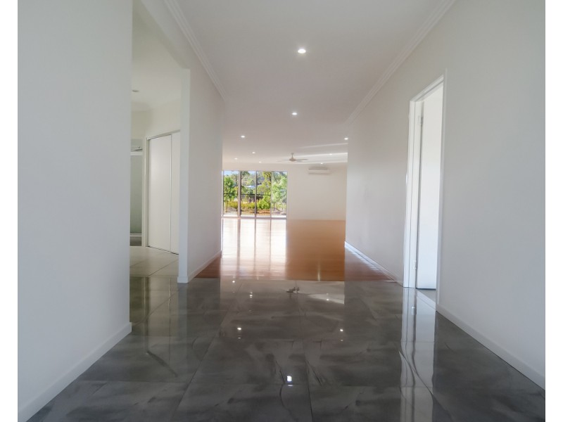 40 Scenic Crescent, Bowen QLD 4805