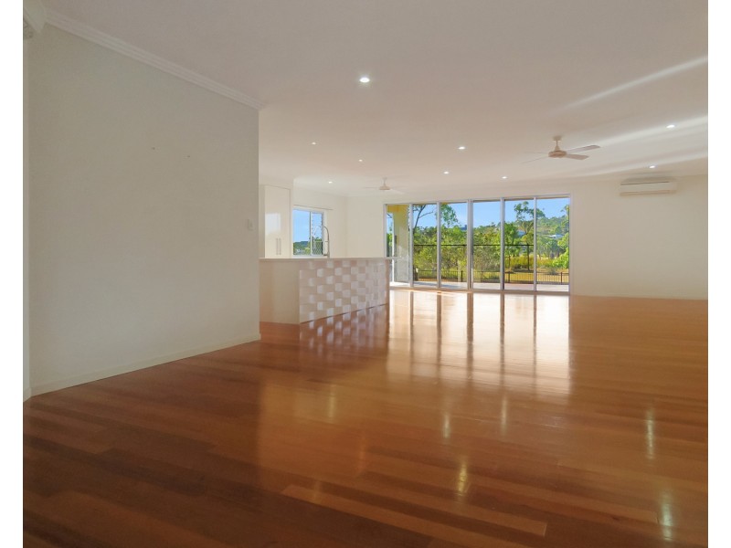 40 Scenic Crescent, Bowen QLD 4805
