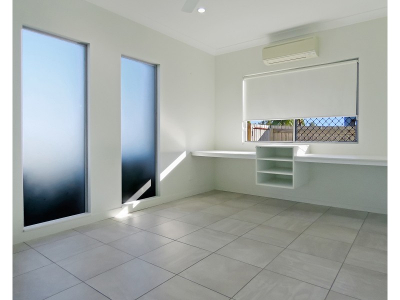 40 Scenic Crescent, Bowen QLD 4805