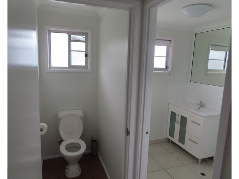 10 Salisbury Crescent, Bowen QLD 4805