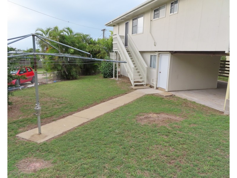10 Salisbury Crescent, Bowen QLD 4805