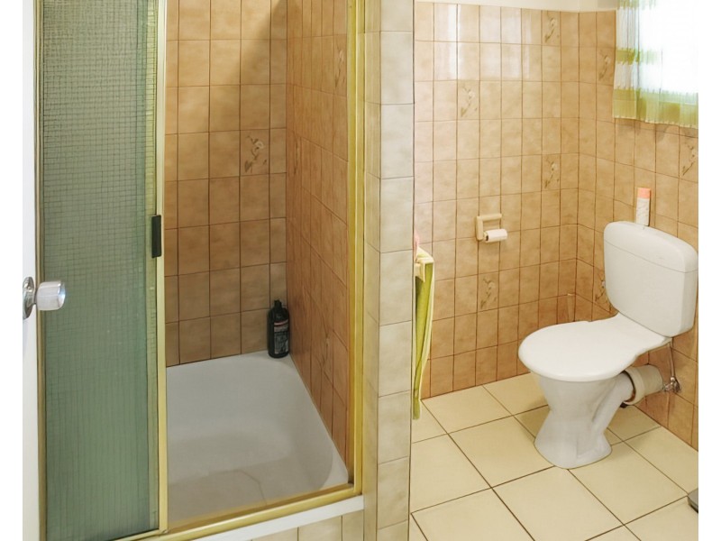 9 Fitzalan Street, Bowen QLD 4805