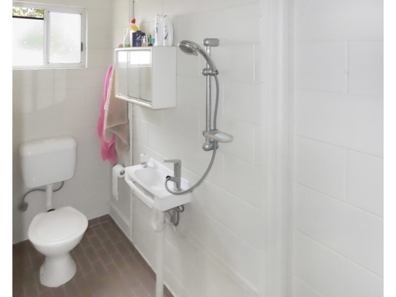 9 Fitzalan Street, Bowen QLD 4805