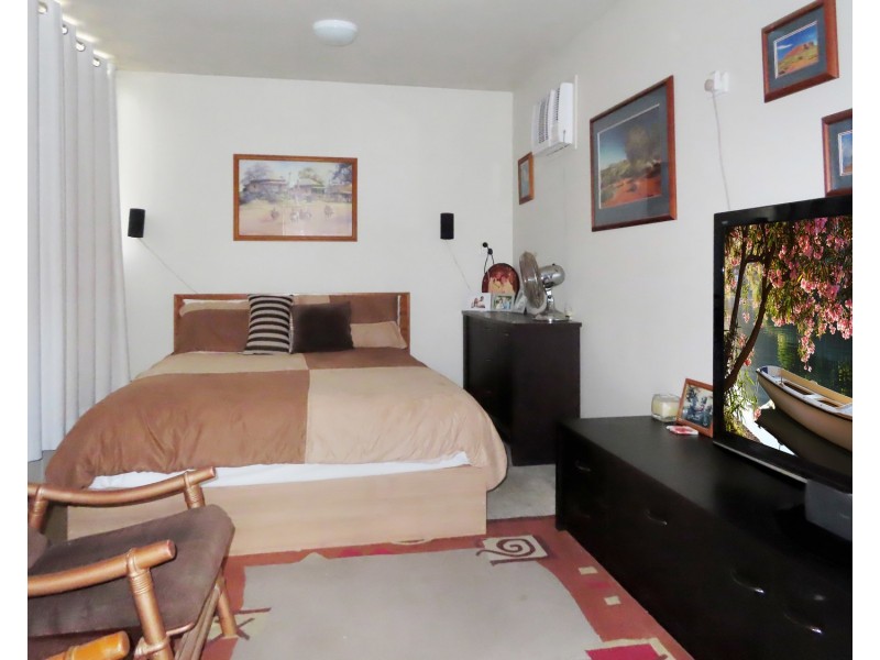 9 Fitzalan Street, Bowen QLD 4805