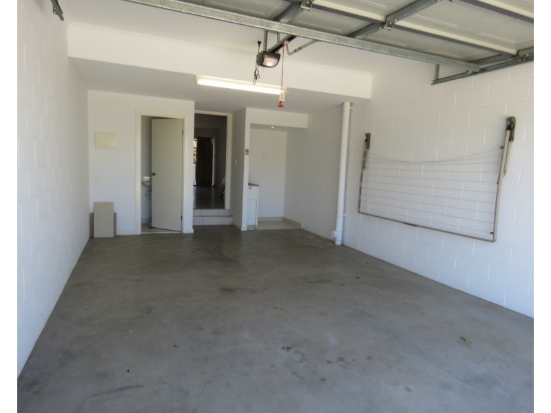 6/74A Powell Street, Bowen QLD 4805