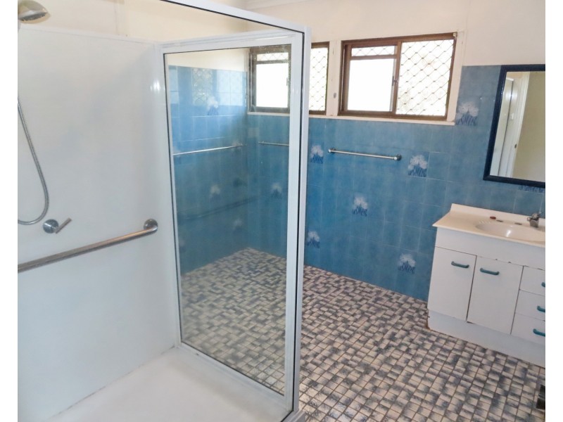 135 Soldiers Road, Bowen QLD 4805