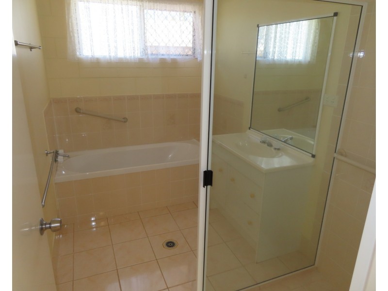 3/30 John Street, Bowen QLD 4805