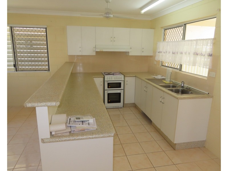 3/30 John Street, Bowen QLD 4805