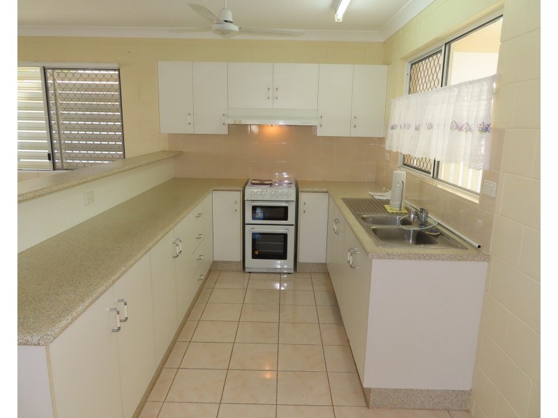 3/30 John Street, Bowen QLD 4805