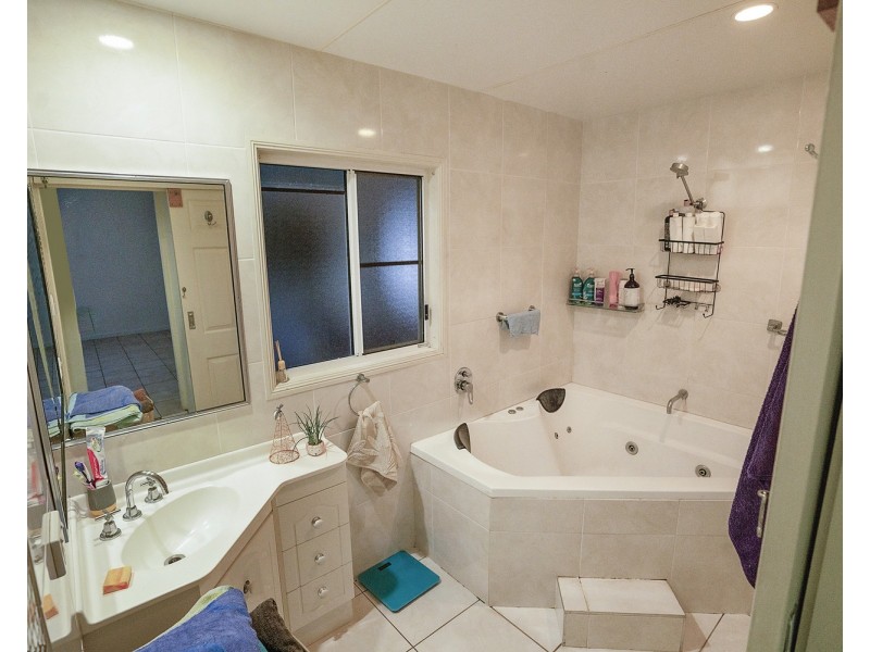 93 Powell Street, Bowen QLD 4805