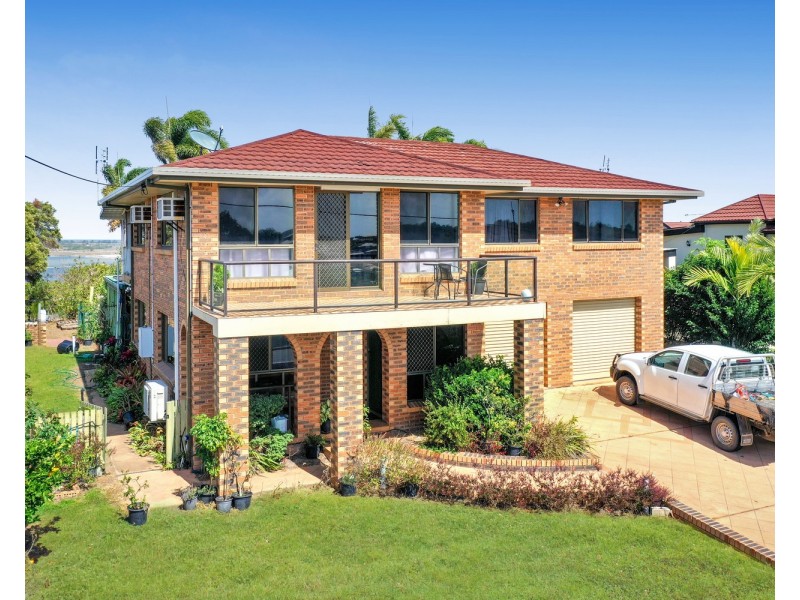 27 Mitchell Street, Bowen QLD 4805