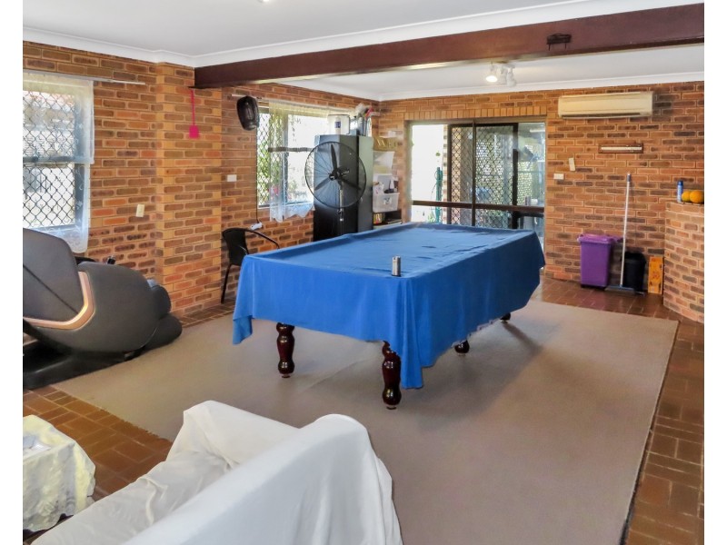 27 Mitchell Street, Bowen QLD 4805