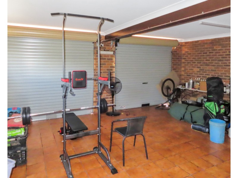 27 Mitchell Street, Bowen QLD 4805