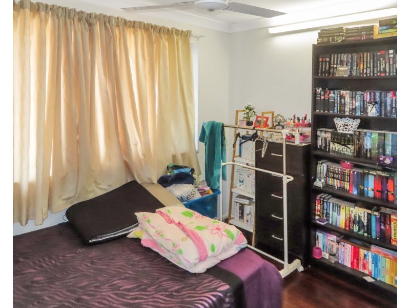 27 Mitchell Street, Bowen QLD 4805