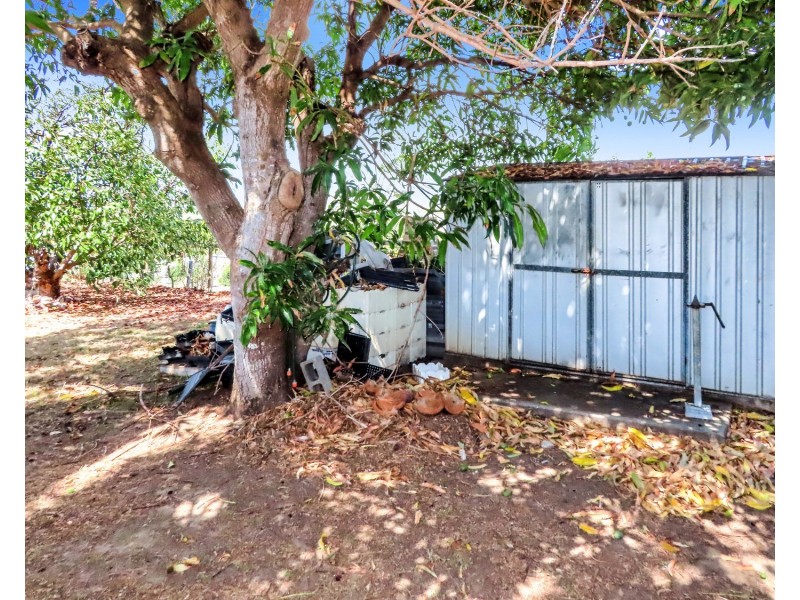 27 Mitchell Street, Bowen QLD 4805