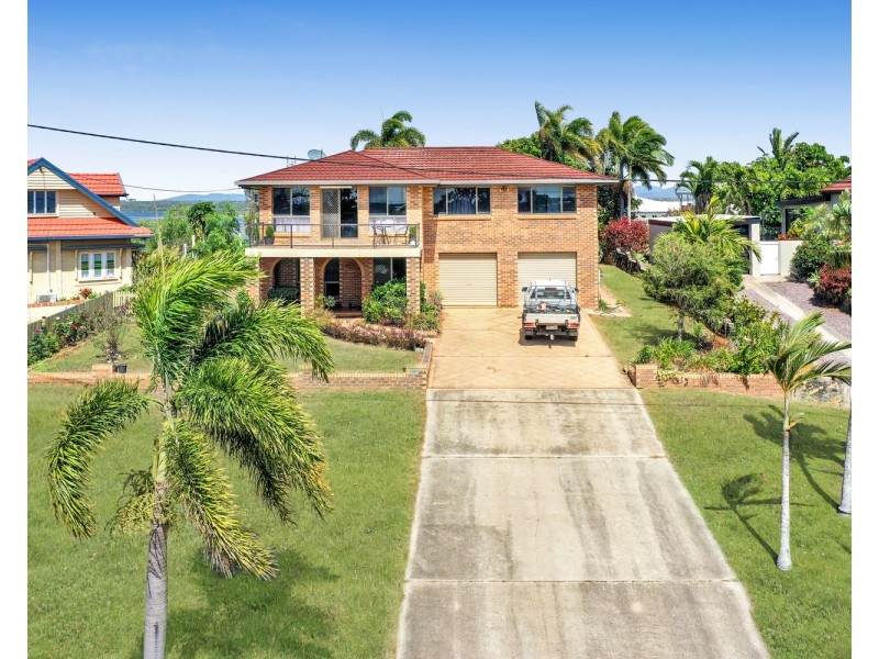 27 Mitchell Street, Bowen QLD 4805