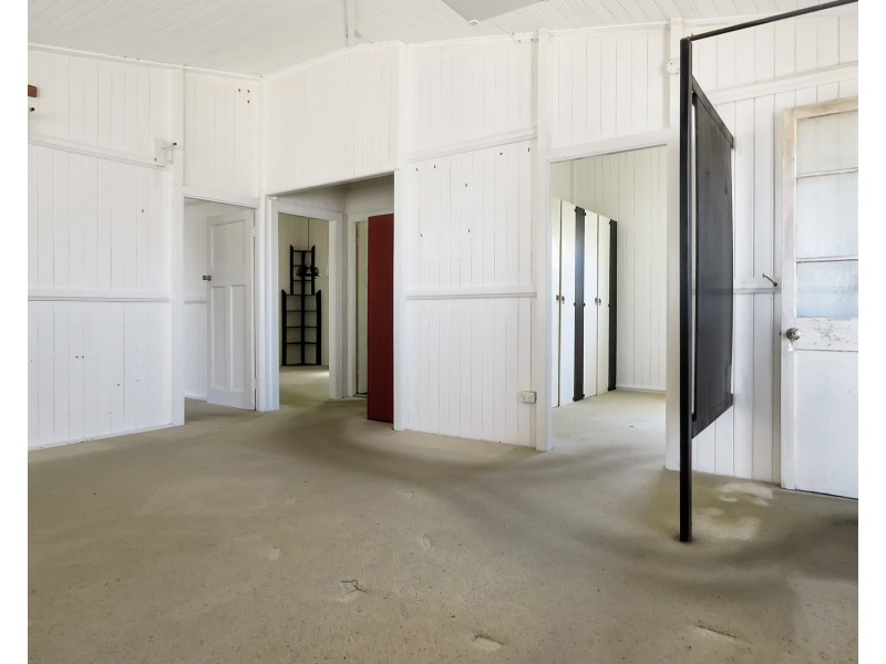 14 Powell Street, Bowen QLD 4805