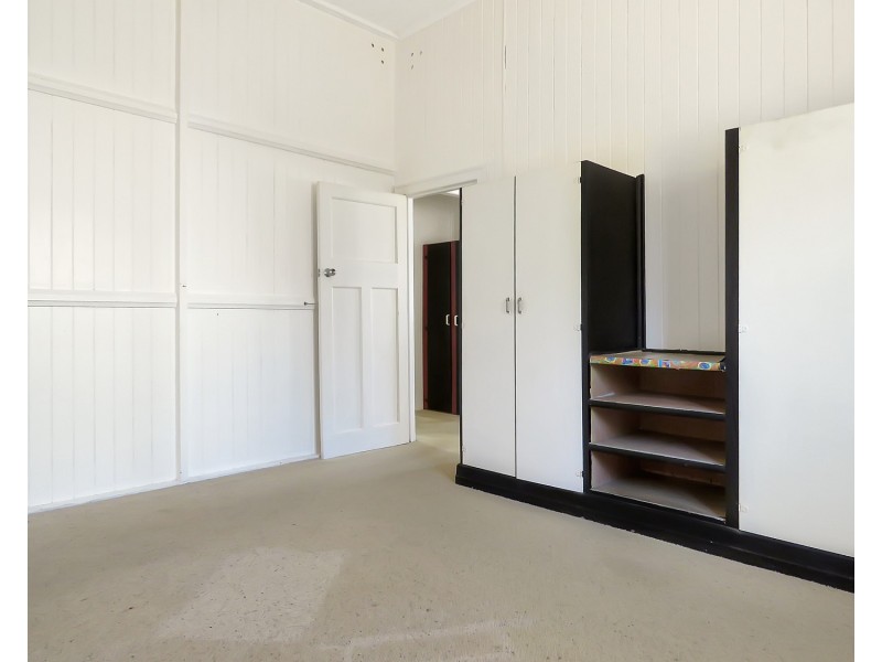 14 Powell Street, Bowen QLD 4805