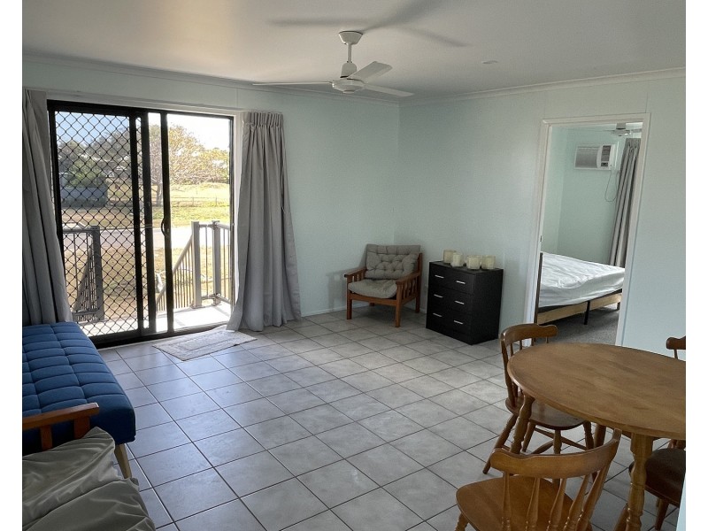 1/17 Williams Street, Bowen QLD 4805