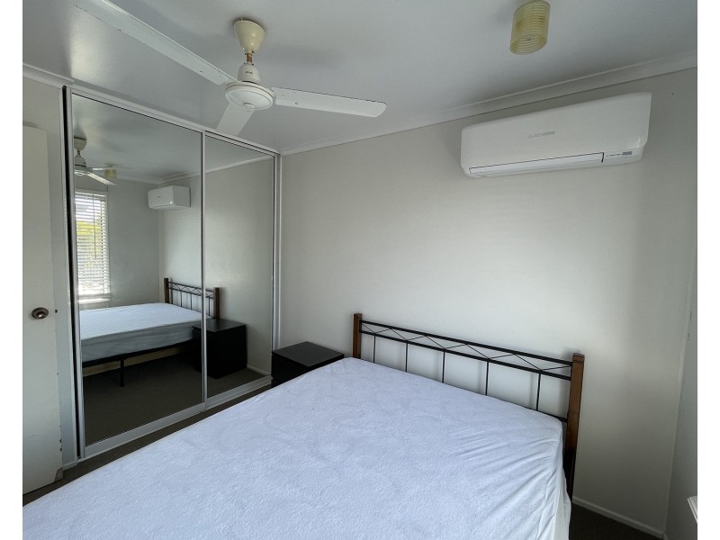 2/17 Williams Street, Bowen QLD 4805