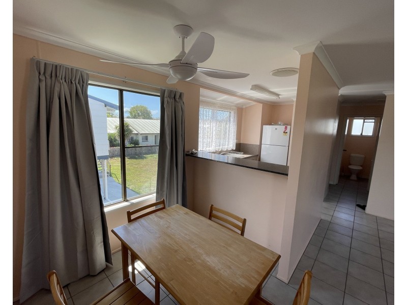 2/17 Williams Street, Bowen QLD 4805
