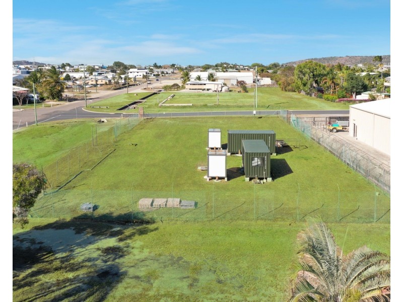 31 Dalrymple Street, Bowen QLD 4805
