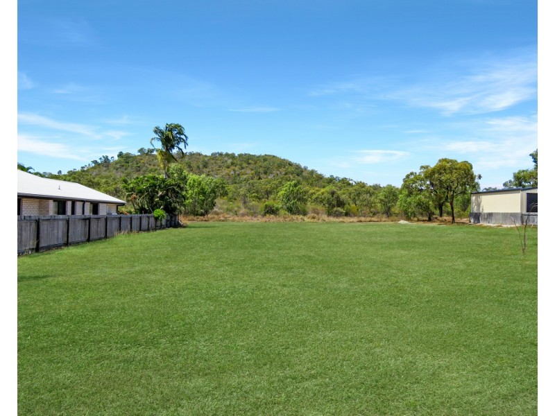 140 Oceanview Drive, Bowen QLD 4805