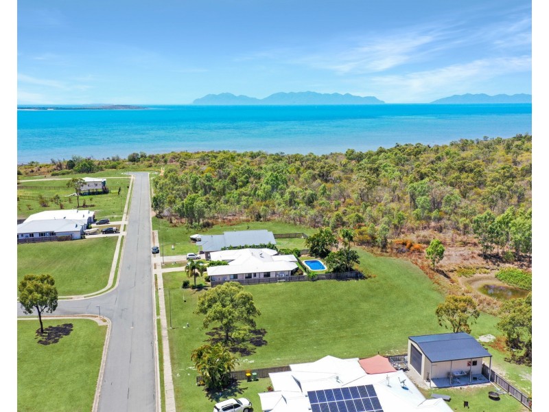 140 Oceanview Drive, Bowen QLD 4805