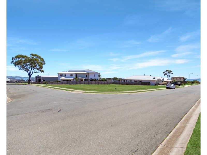 140 Oceanview Drive, Bowen QLD 4805