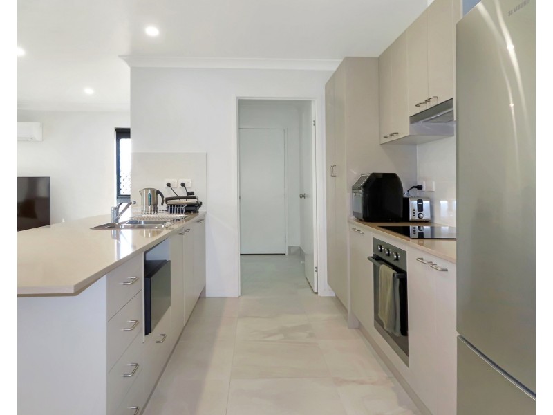 31 Duke Street, Bowen QLD 4805