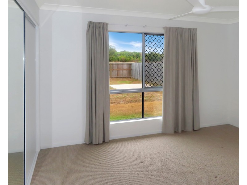 31 Duke Street, Bowen QLD 4805