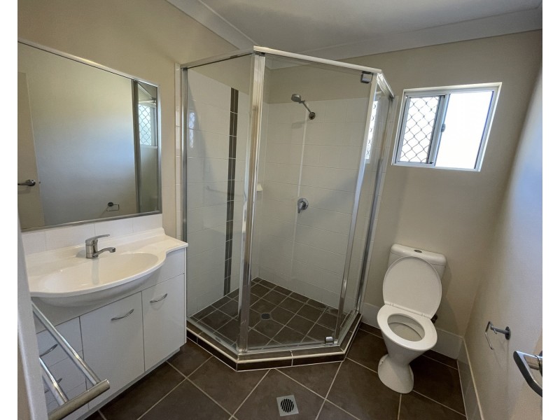 4 Seacove Crescent, Bowen QLD 4805