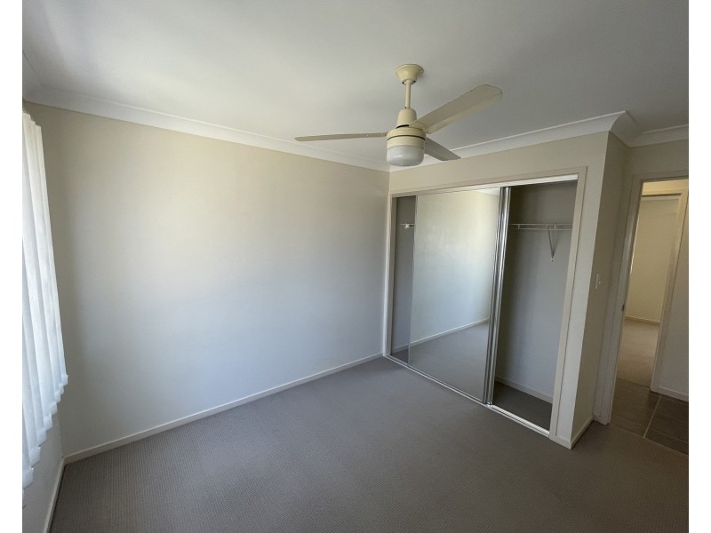 4 Seacove Crescent, Bowen QLD 4805