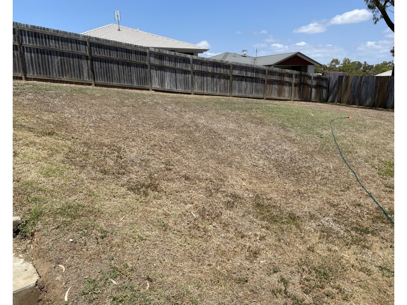 4 Seacove Crescent, Bowen QLD 4805