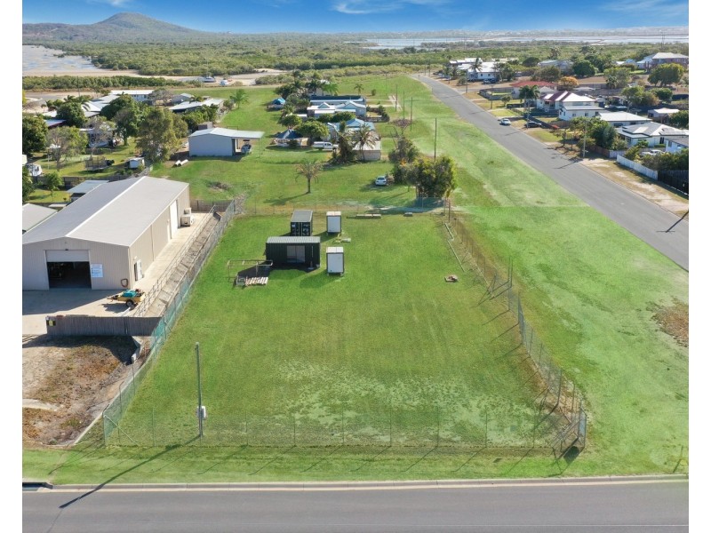 31 Dalrymple Street, Bowen QLD 4805