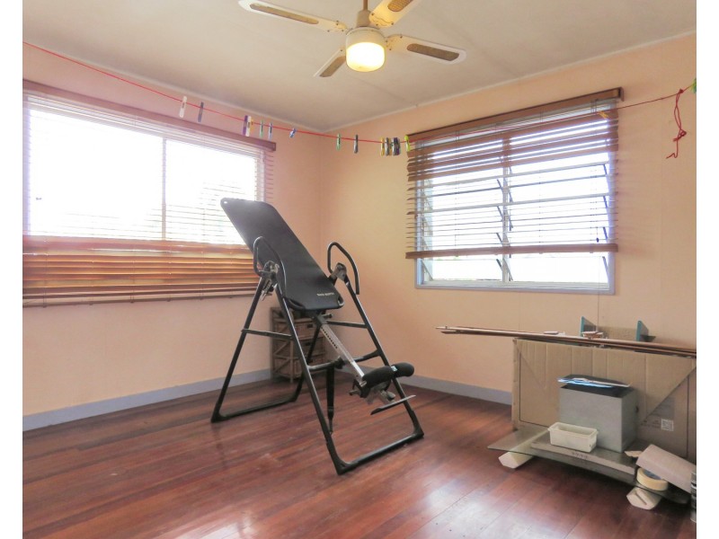 20 Thomas Street, Bowen QLD 4805