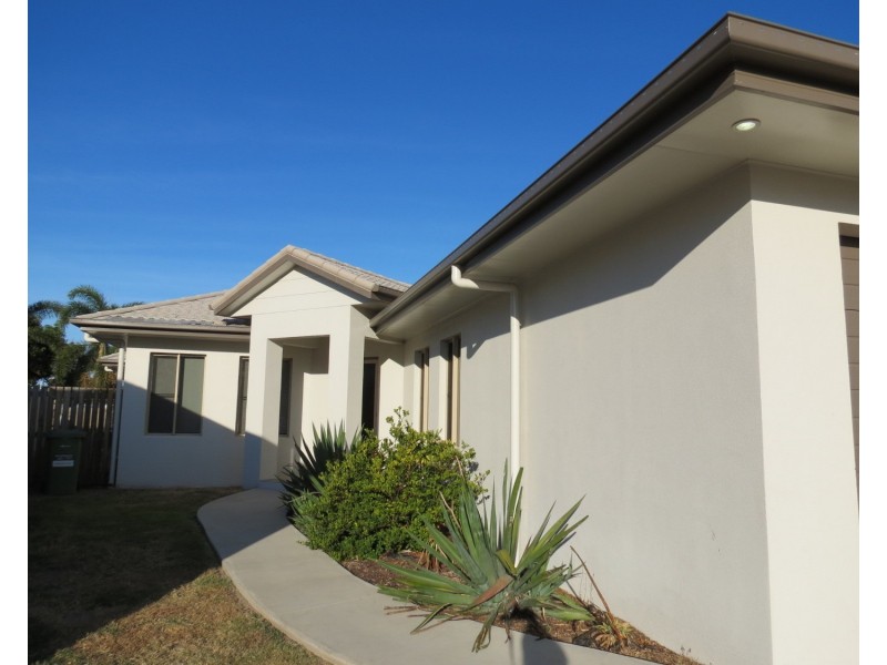 24 Pacific Drive, Bowen QLD 4805