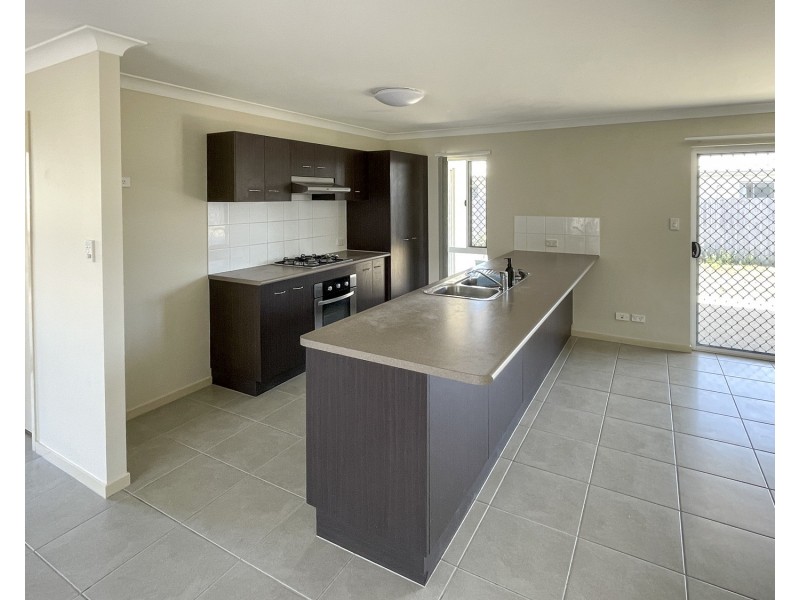 22 Sapphire Crescent, Bowen QLD 4805