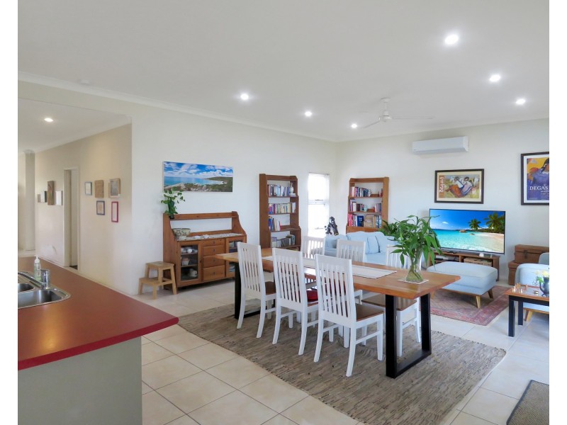 7 Sunshine Court, Bowen QLD 4805