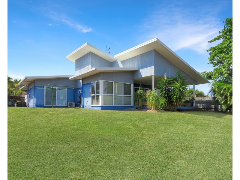 7 Sunshine Court, Bowen QLD 4805