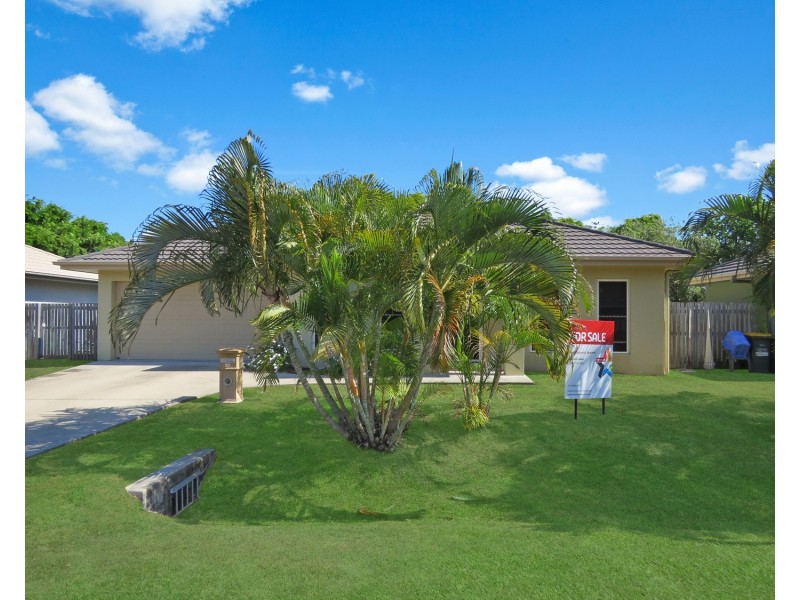 21 Seabreeze Crescent, Bowen QLD 4805