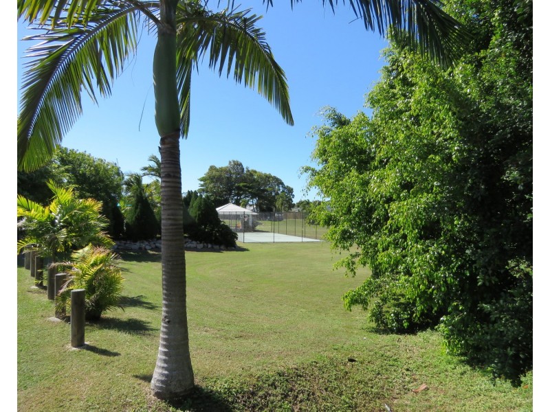 21 Seabreeze Crescent, Bowen QLD 4805