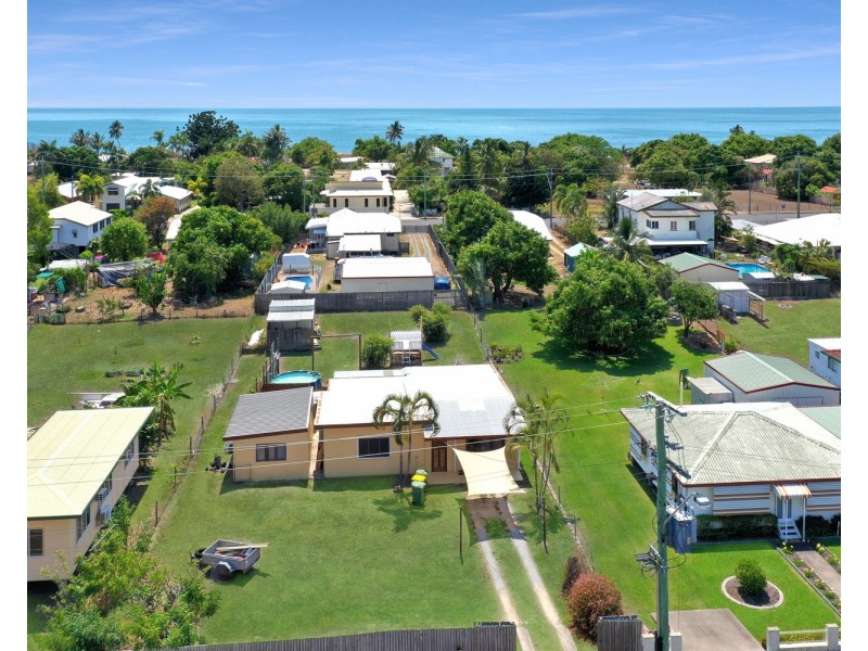 54 Tracey Street, Bowen QLD 4805
