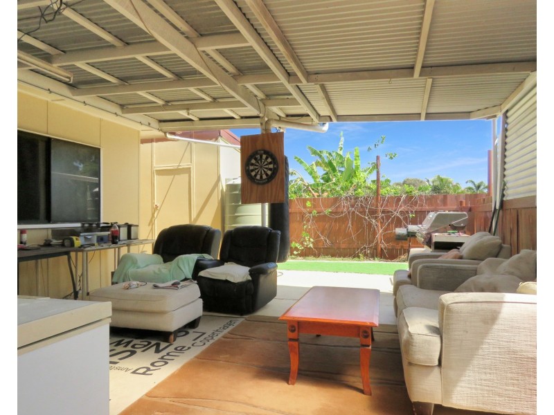54 Tracey Street, Bowen QLD 4805