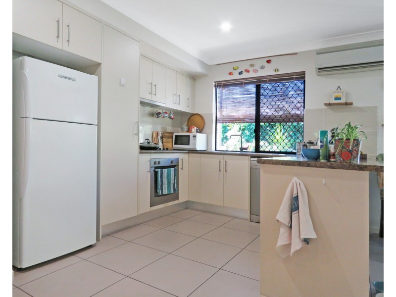 1/23 Tea Tree Close, Bowen QLD 4805